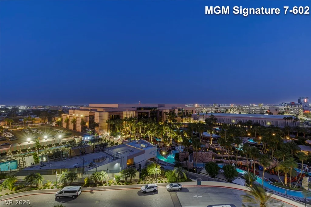 145 Harmon, Las Vegas, NV 89109