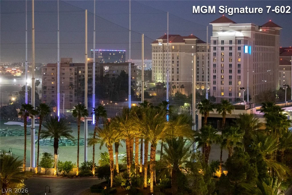 145 Harmon, Las Vegas, NV 89109