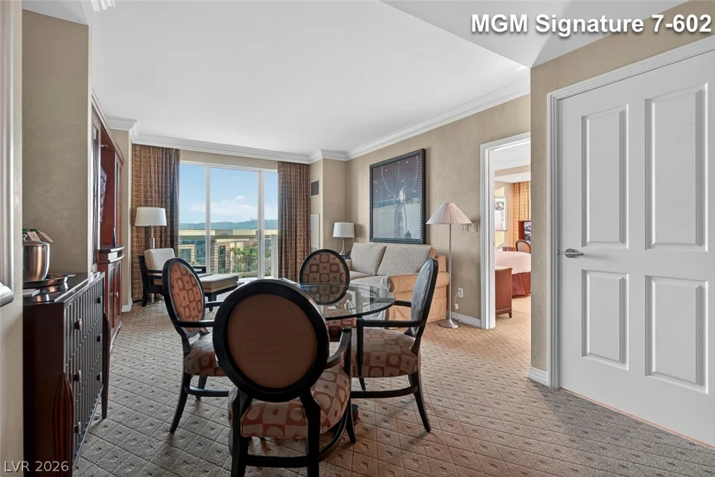 145 Harmon, Las Vegas, NV 89109