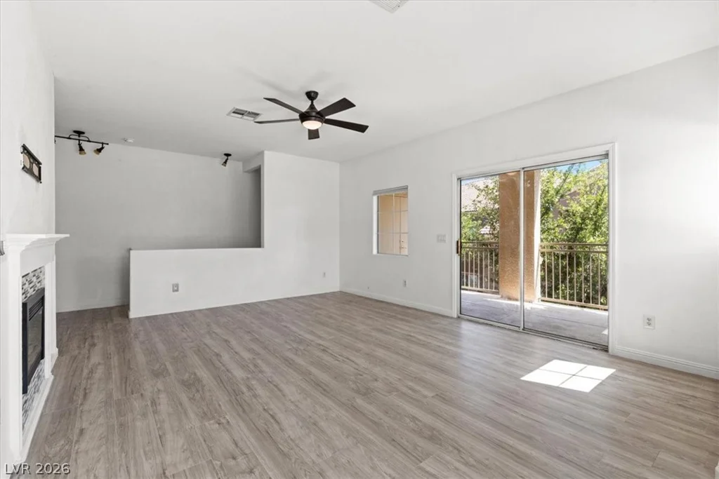 3850 Juno Beach, Las Vegas, NV 89129