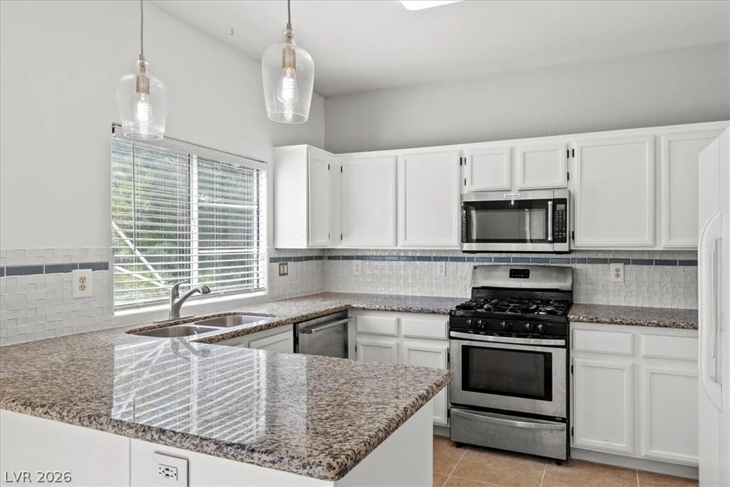 3850 Juno Beach, Las Vegas, NV 89129