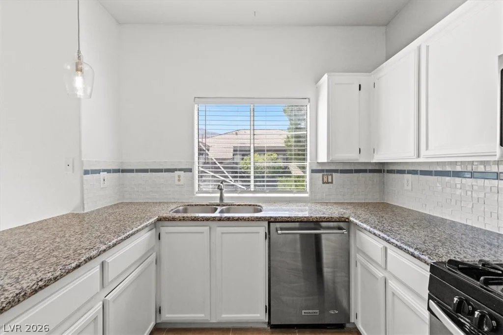 3850 Juno Beach, Las Vegas, NV 89129