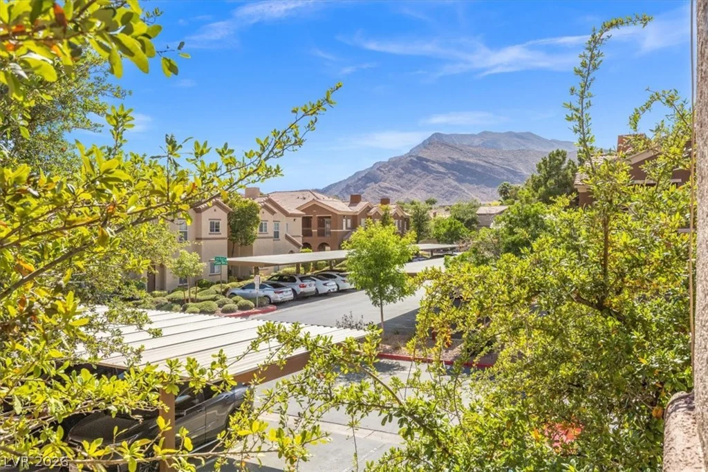 3850 Juno Beach, Las Vegas, NV 89129