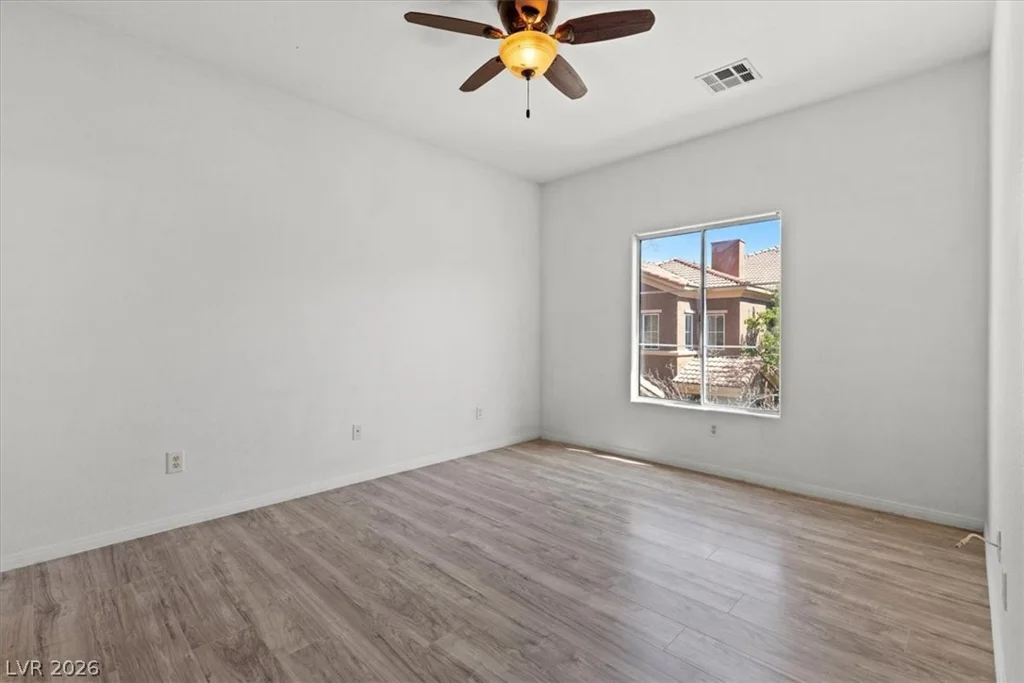 3850 Juno Beach, Las Vegas, NV 89129