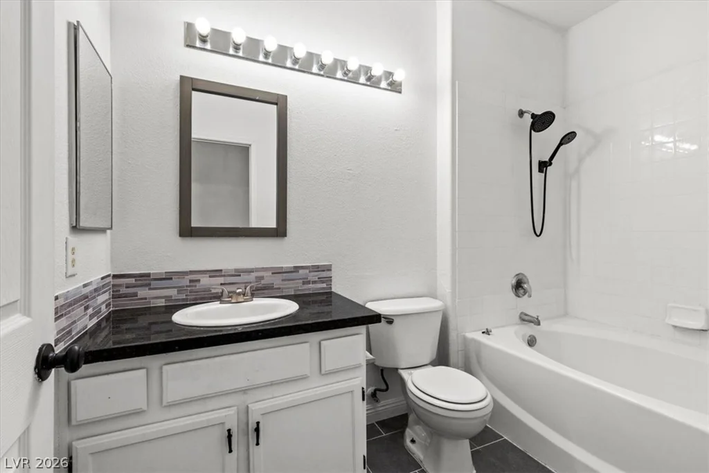 3850 Juno Beach, Las Vegas, NV 89129