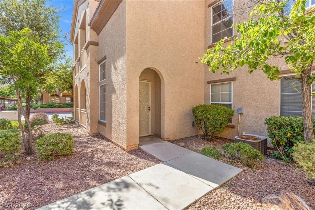 3850 Juno Beach, Las Vegas, NV 89129