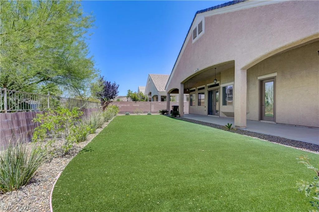 2168 Noonday, Henderson, NV 89052