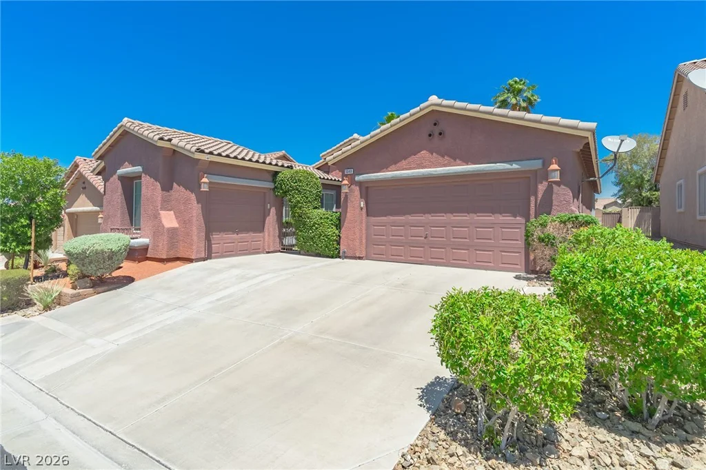 1040 Island Falls, Henderson, NV 89015