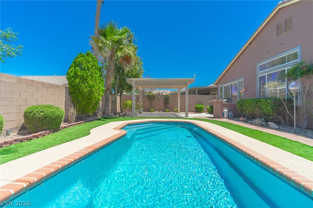 1040 Island Falls, Henderson, NV 89015