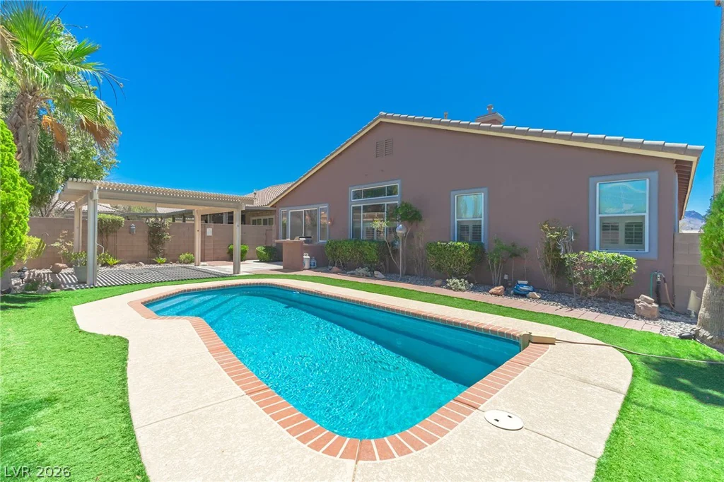 1040 Island Falls, Henderson, NV 89015