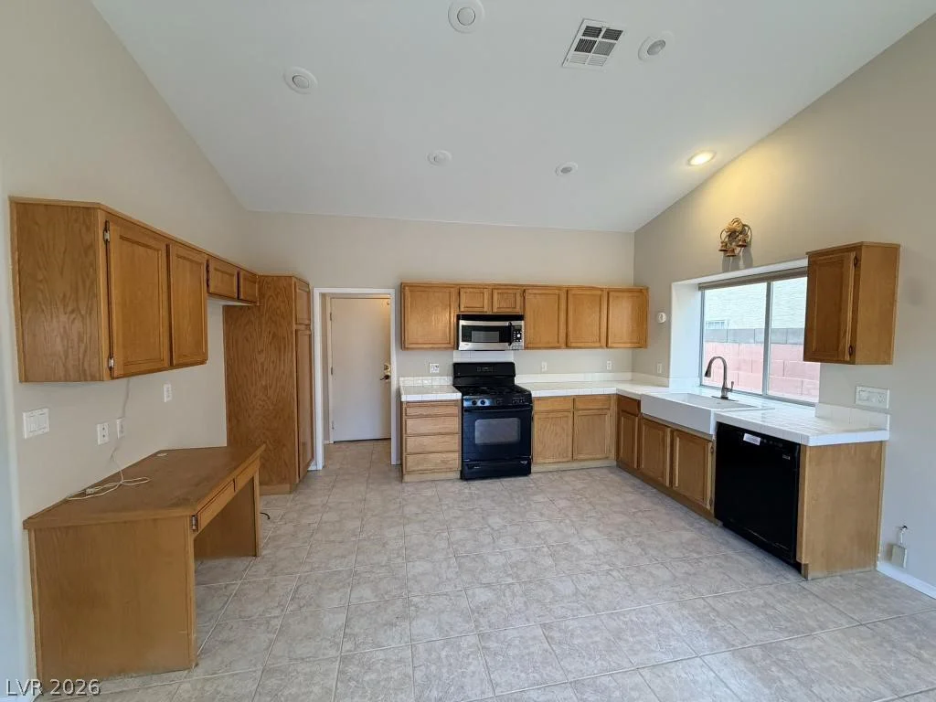 4102 Hemphill, North Las Vegas, NV 89032