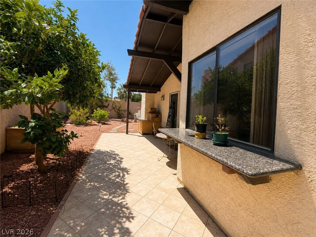 2521 Swan, Las Vegas, NV 89121