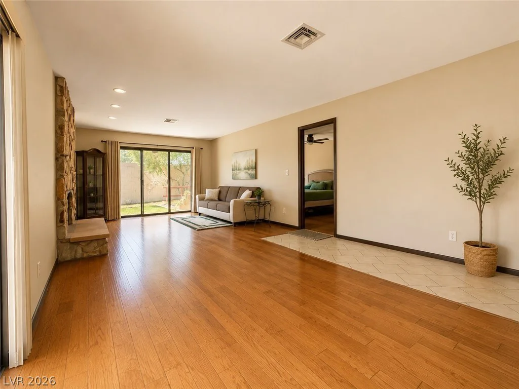 2521 Swan, Las Vegas, NV 89121