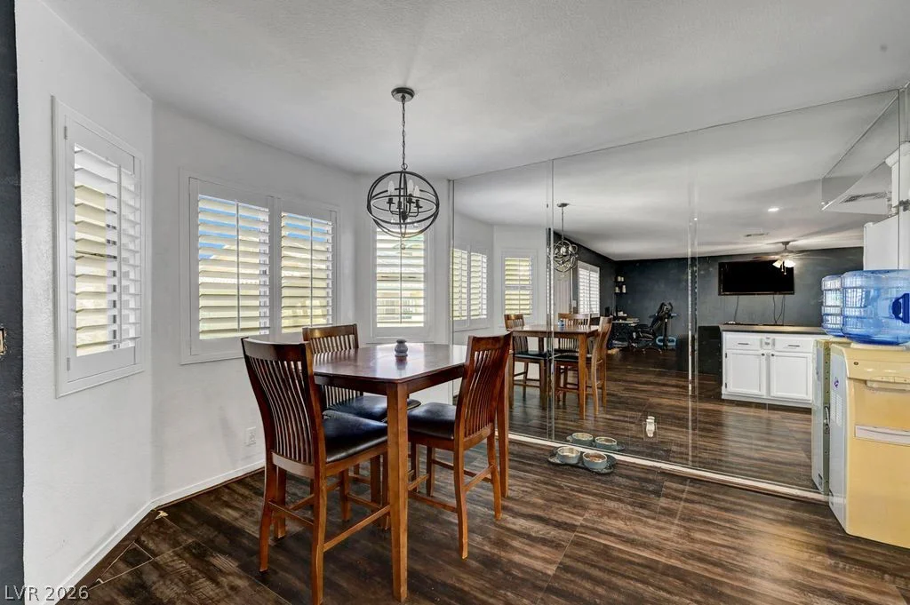 7600 Cromberg, Las Vegas, NV 89145