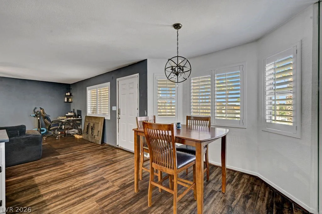 7600 Cromberg, Las Vegas, NV 89145