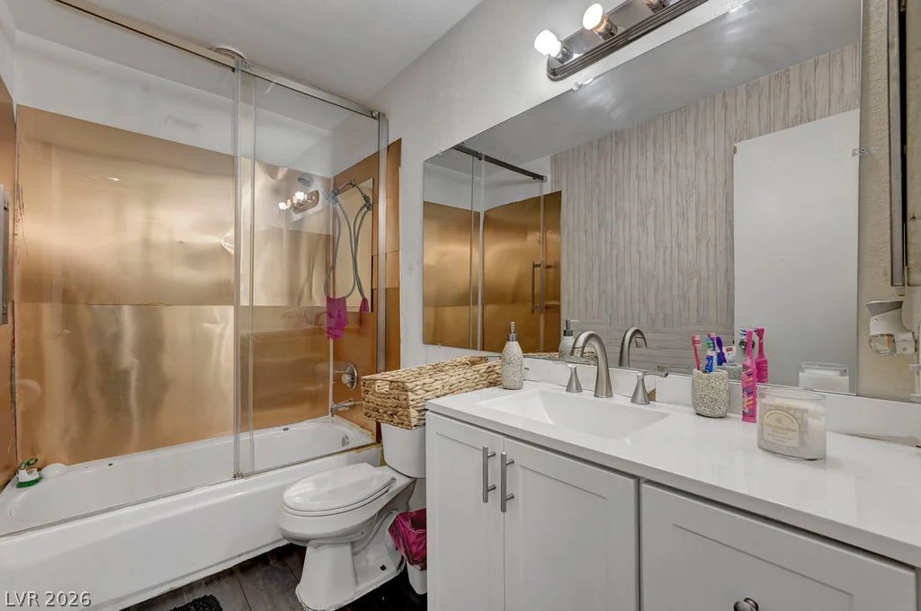 7600 Cromberg, Las Vegas, NV 89145