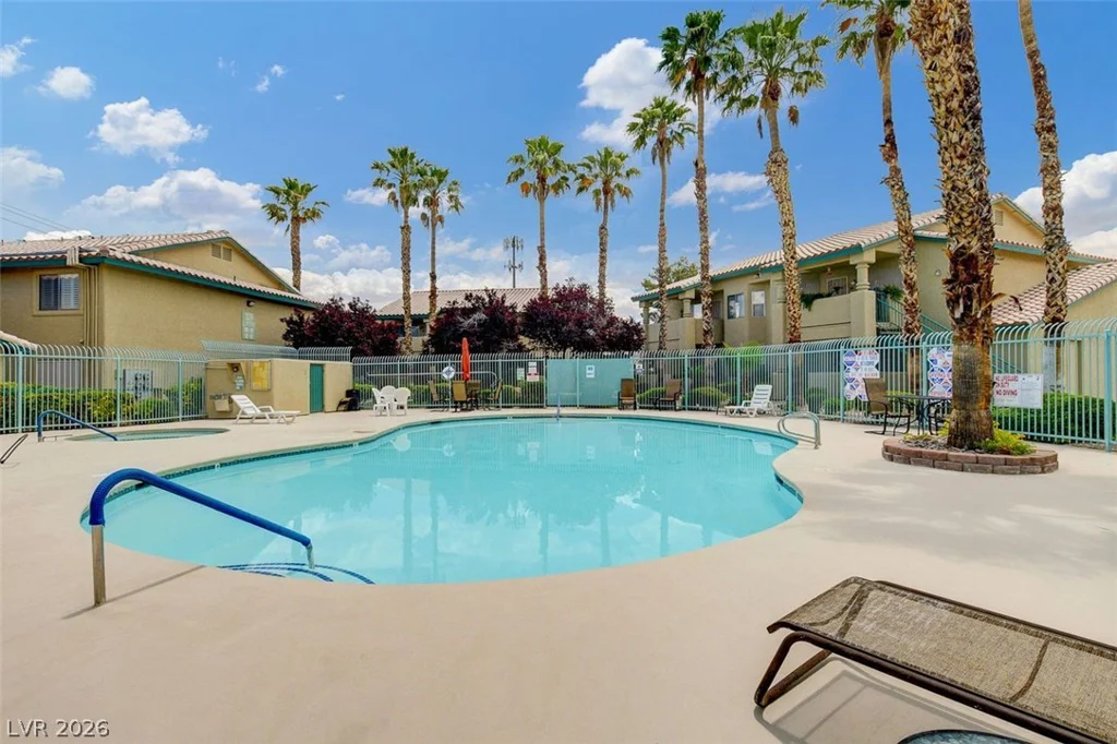 7600 Cromberg, Las Vegas, NV 89145