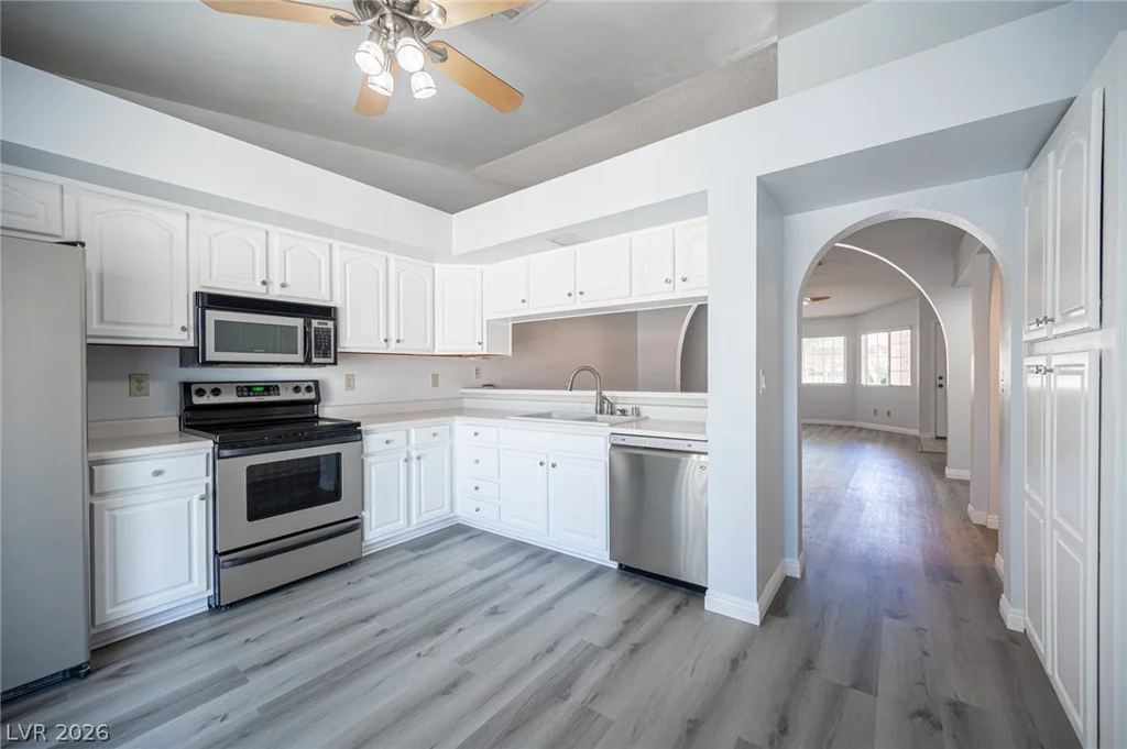 1380 Di Blasi, Las Vegas, NV 89119