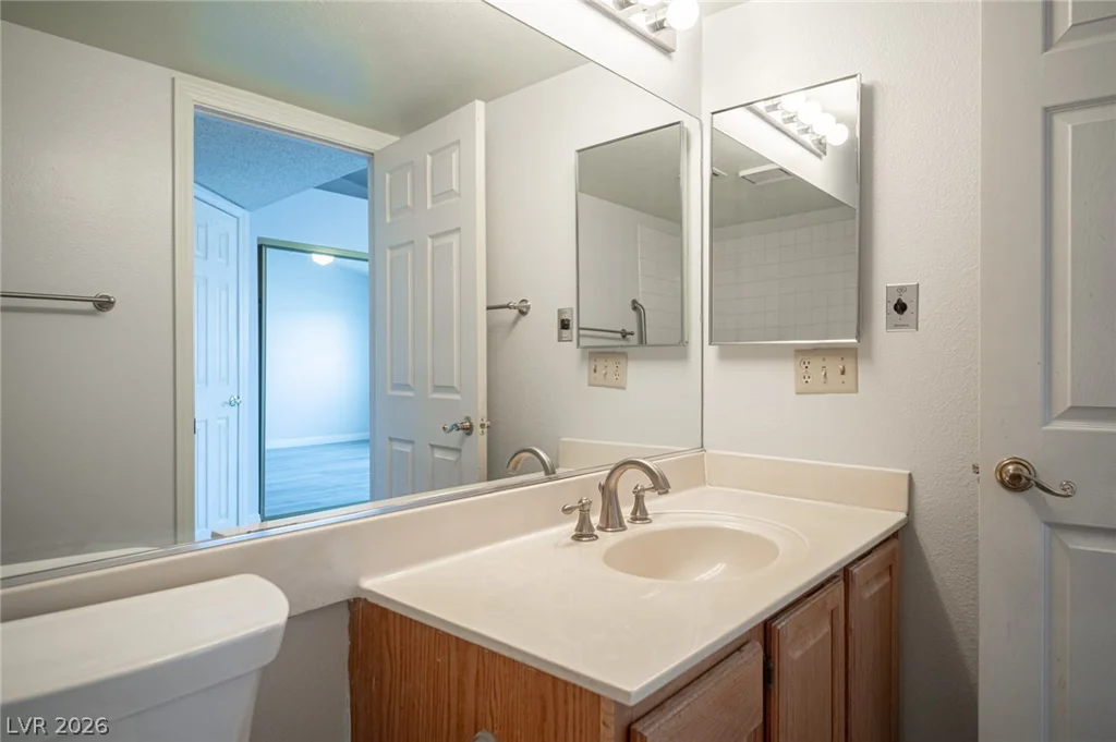 1380 Di Blasi, Las Vegas, NV 89119