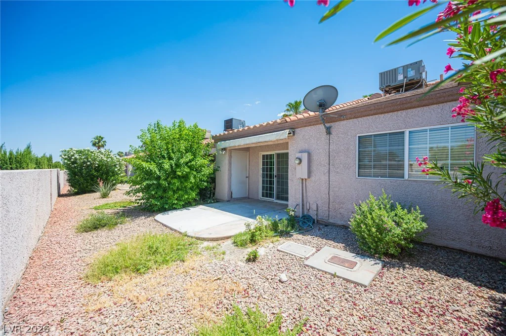 1380 Di Blasi, Las Vegas, NV 89119
