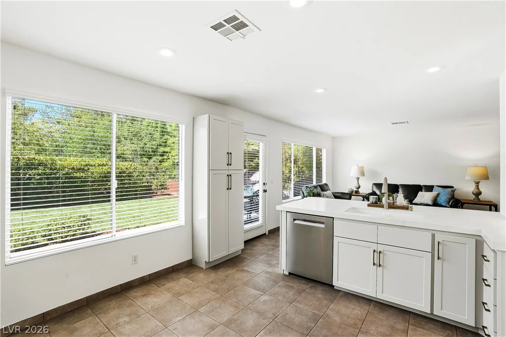 9636 Rancho Palmas, Las Vegas, NV 89117