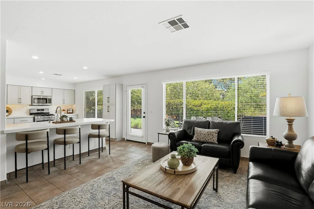 9636 Rancho Palmas, Las Vegas, NV 89117