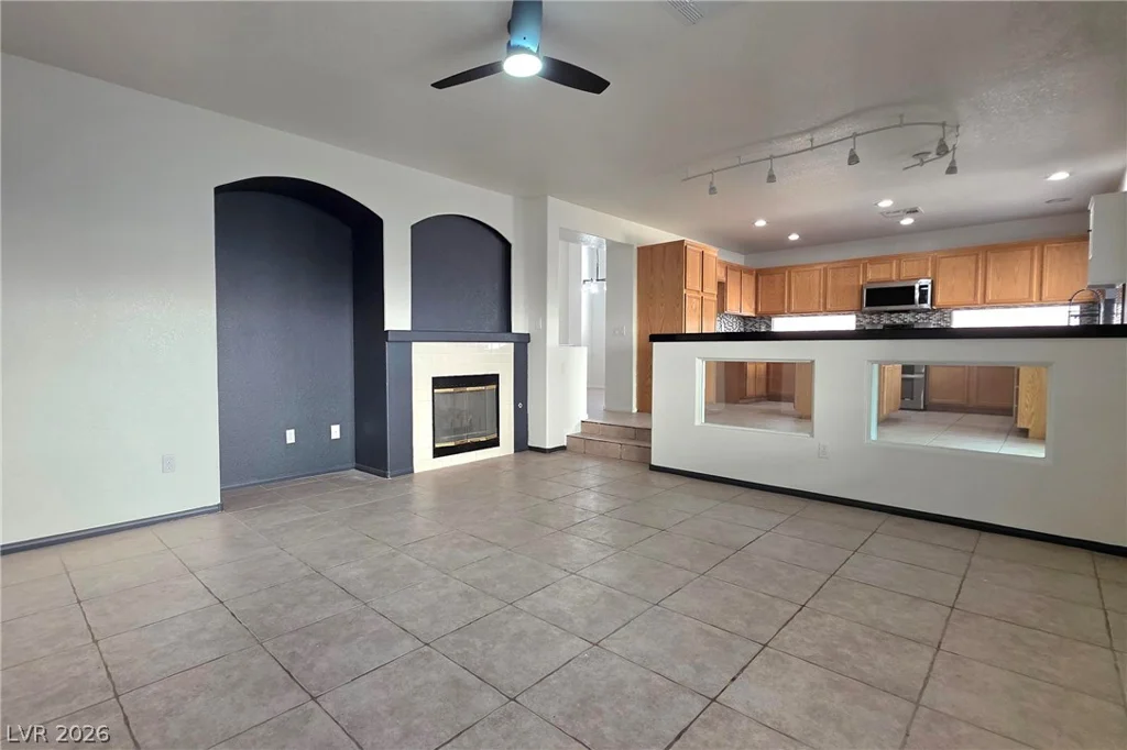 1420 Rose Garden, Las Vegas, NV 89142