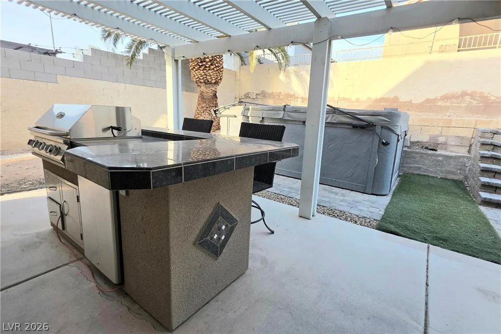 1420 Rose Garden, Las Vegas, NV 89142