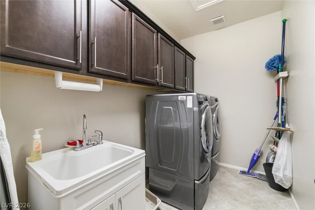 5249 Lilia, Pahrump, NV 89061