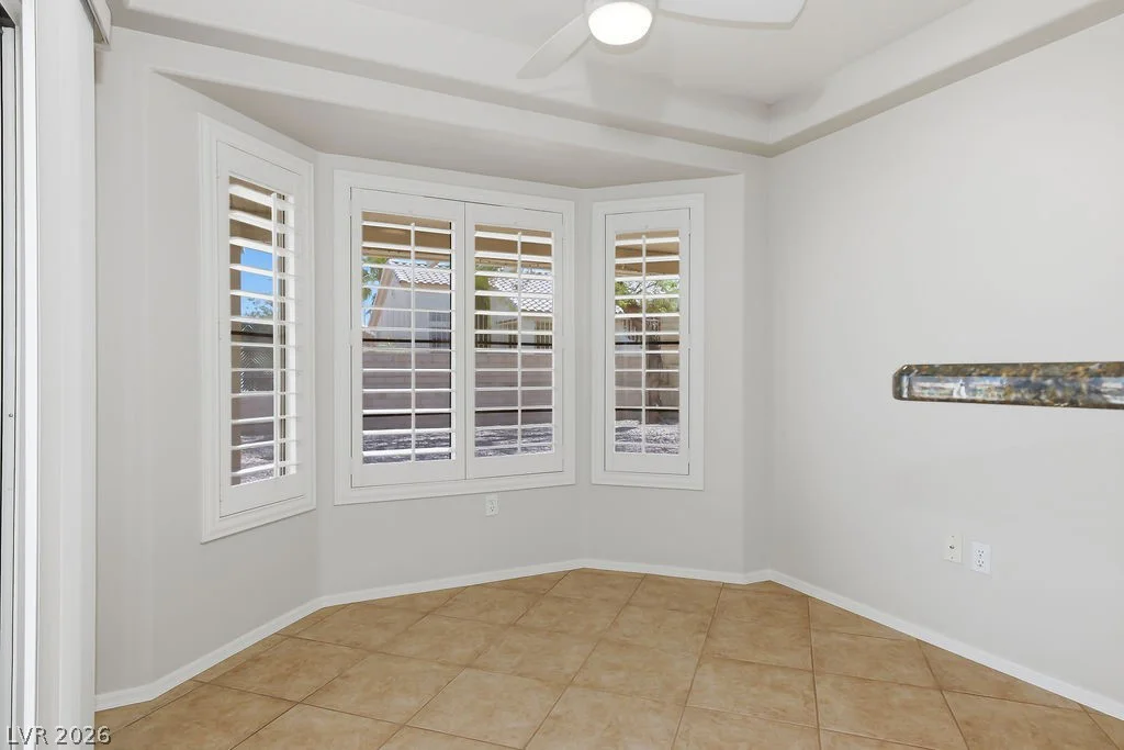 10009 Keysborough, Las Vegas, NV 89134