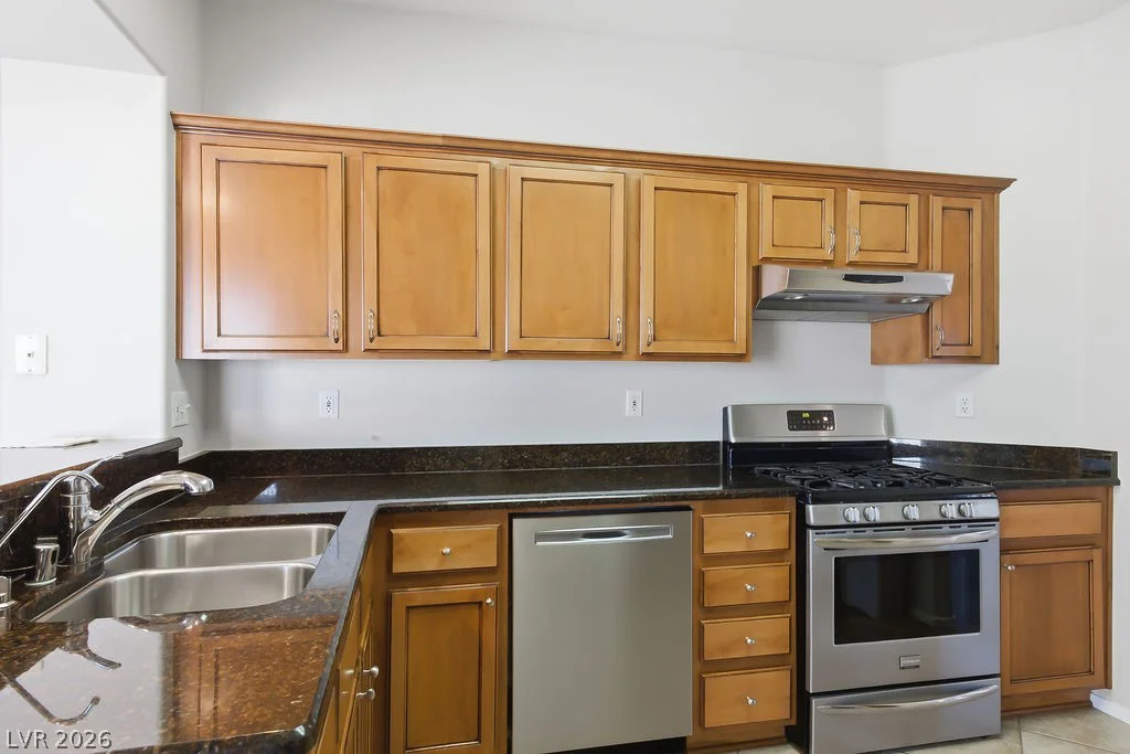 10009 Keysborough, Las Vegas, NV 89134