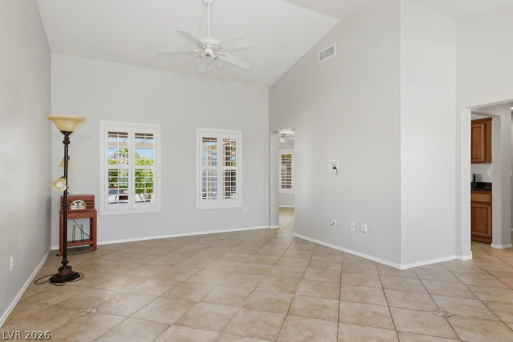 10009 Keysborough, Las Vegas, NV 89134
