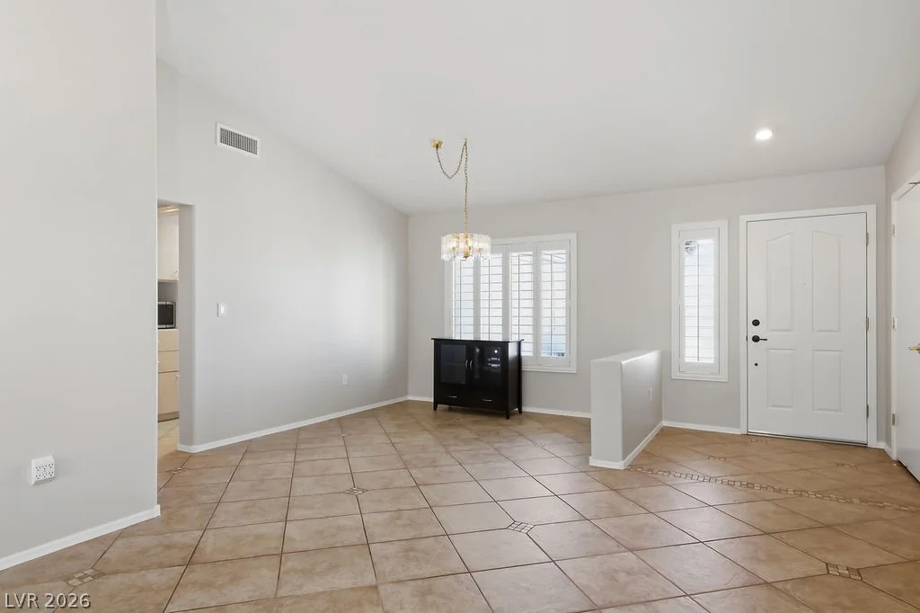 10009 Keysborough, Las Vegas, NV 89134