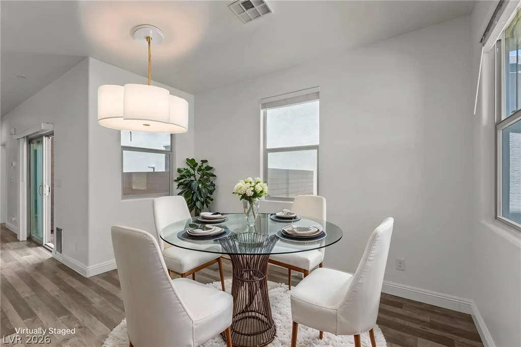 937 Sunset, Henderson, NV 89011