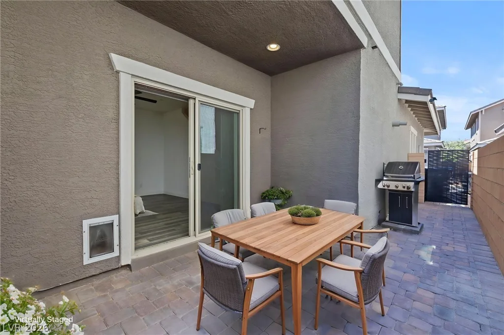937 Sunset, Henderson, NV 89011