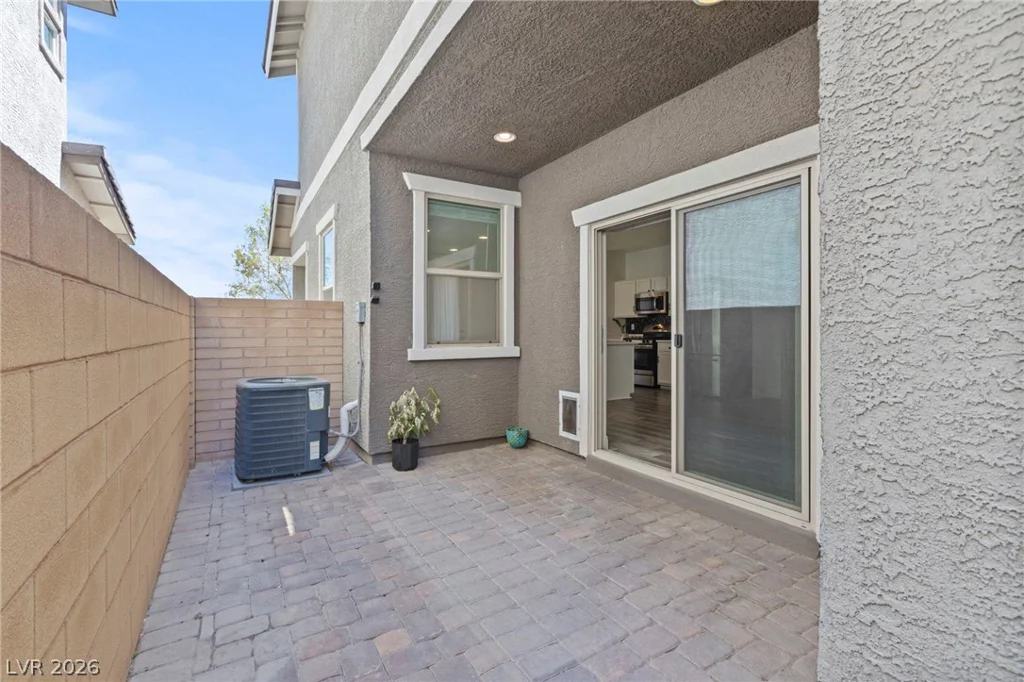 937 Sunset, Henderson, NV 89011