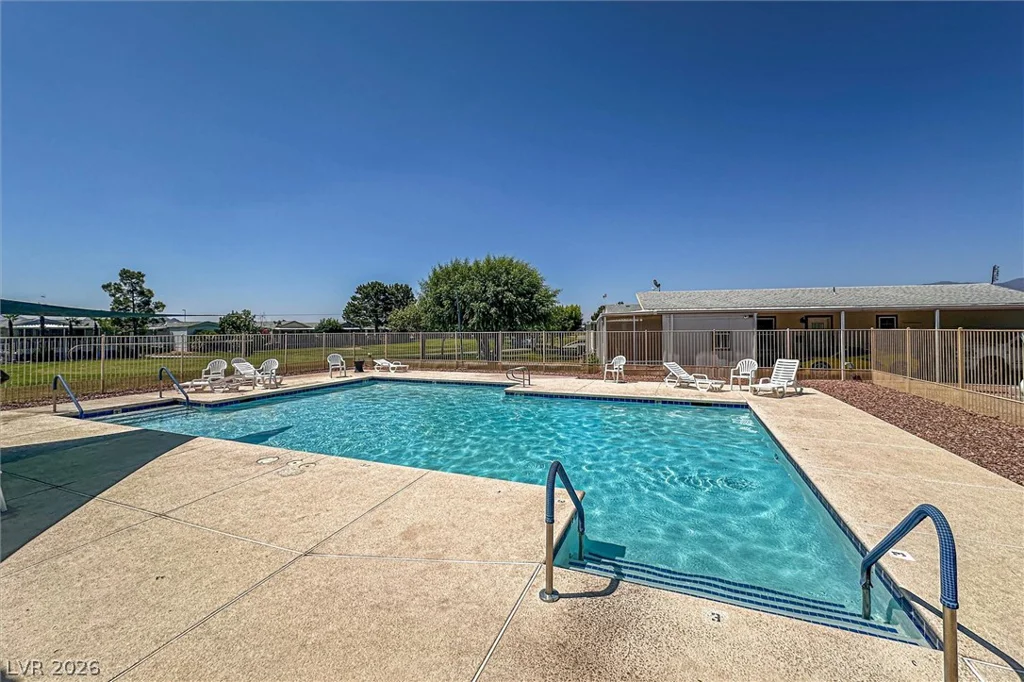 841 Montecito, Pahrump, NV 89048