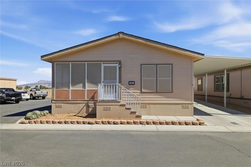 841 Montecito, Pahrump, NV 89048