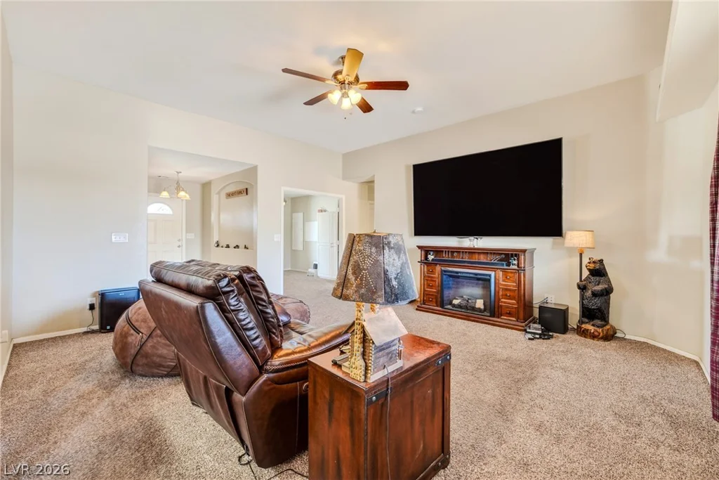 210 Mondale, Pahrump, NV 89048