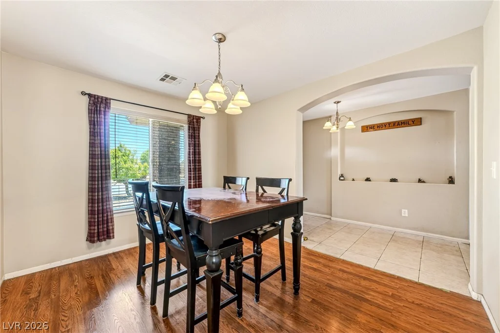 210 Mondale, Pahrump, NV 89048