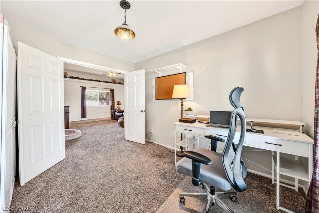 210 Mondale, Pahrump, NV 89048