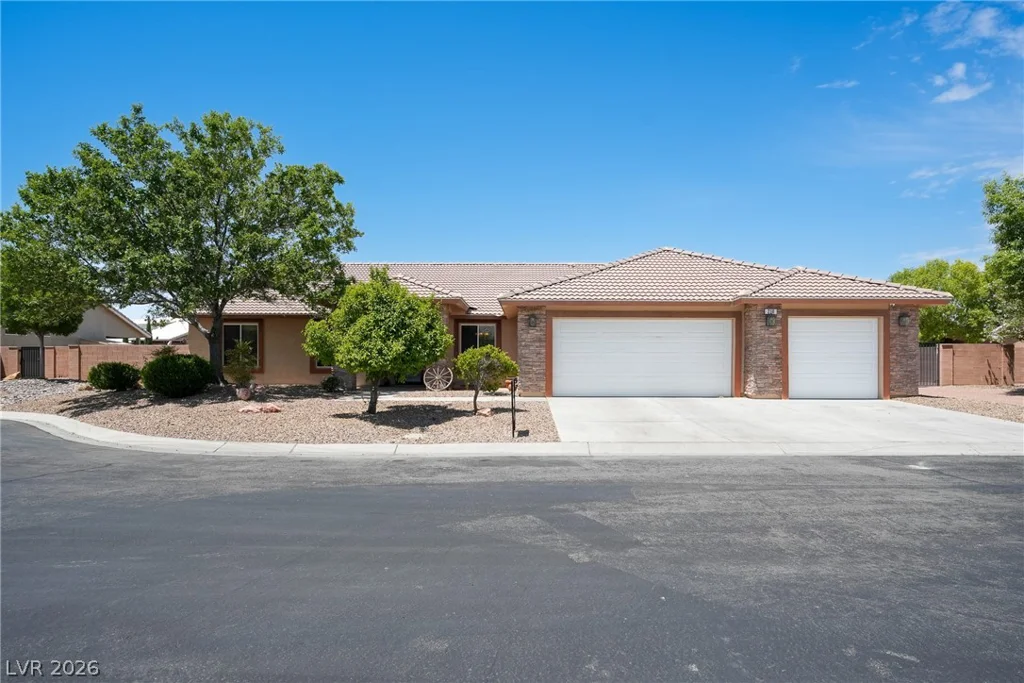 210 Mondale, Pahrump, NV 89048