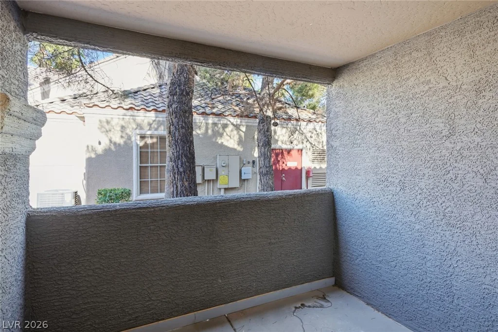 5055 Hacienda, Las Vegas, NV 89118
