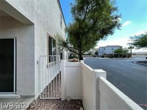 7788 Hampton Park, Las Vegas, NV 89113