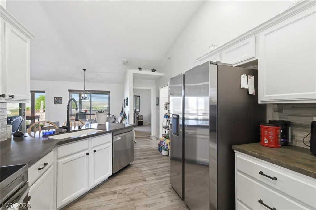 2100 Iroquois, Pahrump, NV 89048