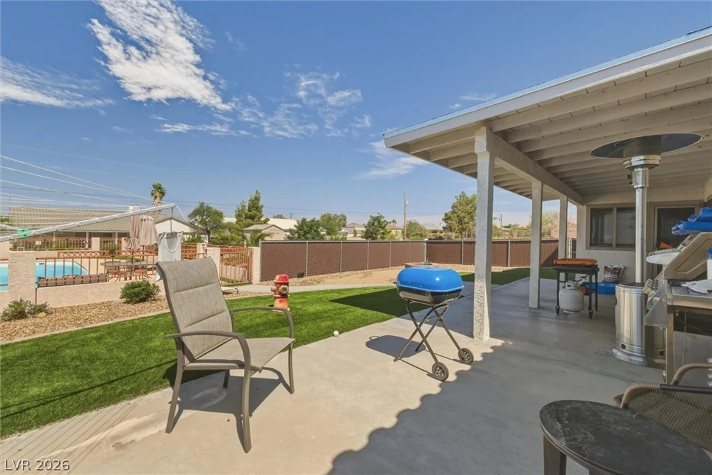 2100 Iroquois, Pahrump, NV 89048
