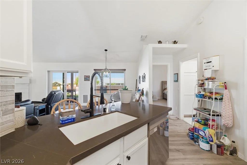 2100 Iroquois, Pahrump, NV 89048