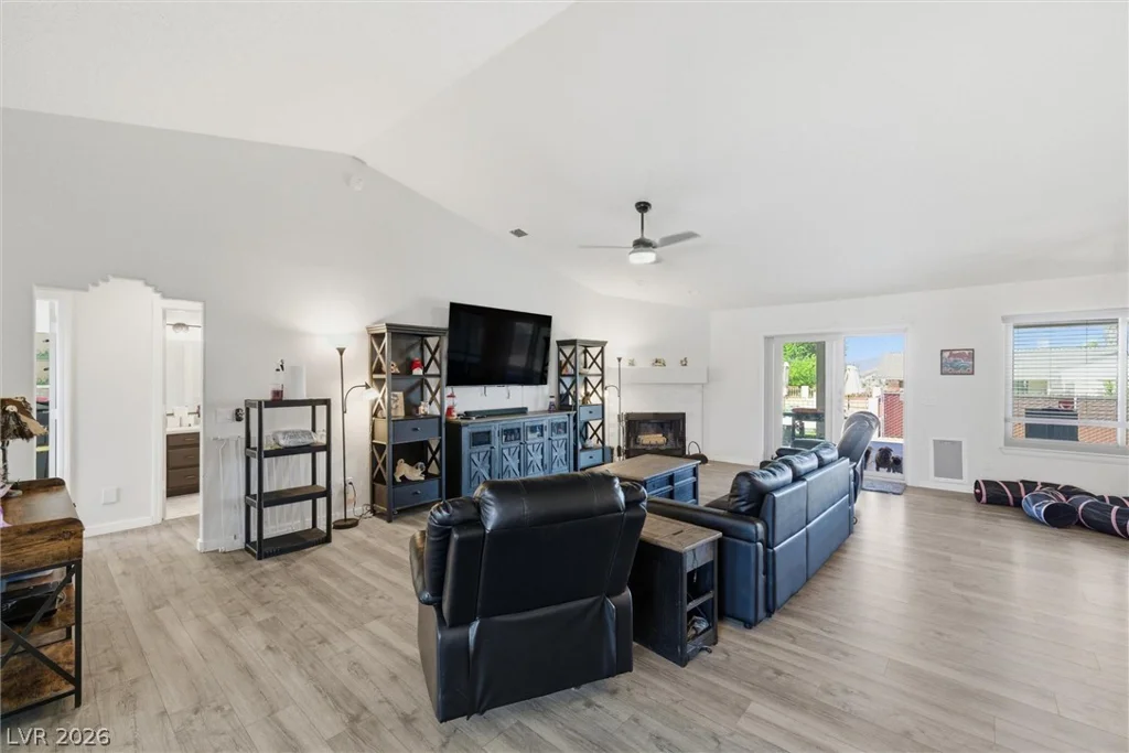 2100 Iroquois, Pahrump, NV 89048