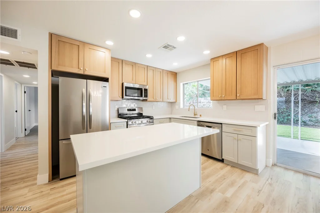 1047 Westminster, Las Vegas, NV 89119
