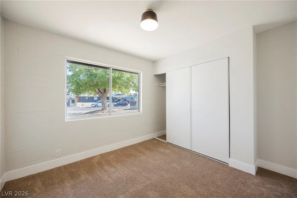 1047 Westminster, Las Vegas, NV 89119